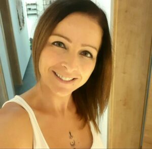 "Ich habe mich bei Christina-Katharina sehr gut aufgehoben gefühlt. Sie erschafft einen Raum, wo ich mich öffnen konnte und mich sehr wohlgefühlt habe."